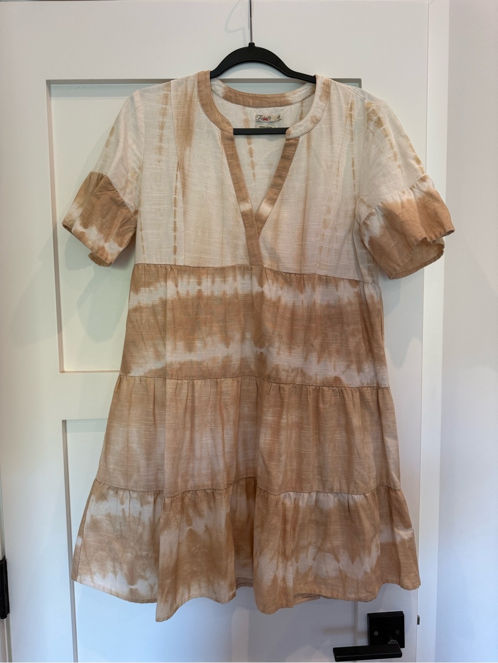 Faherty Tiered Tie-Dye Shirt Dress in Cream and Tan